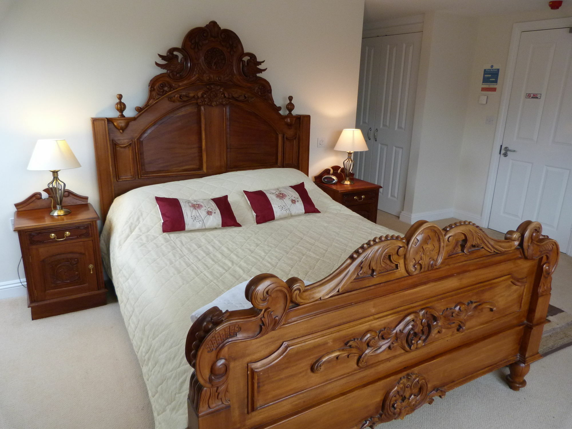 Cameley Lodge - Self Catering Temple Cloud Exteriör bild